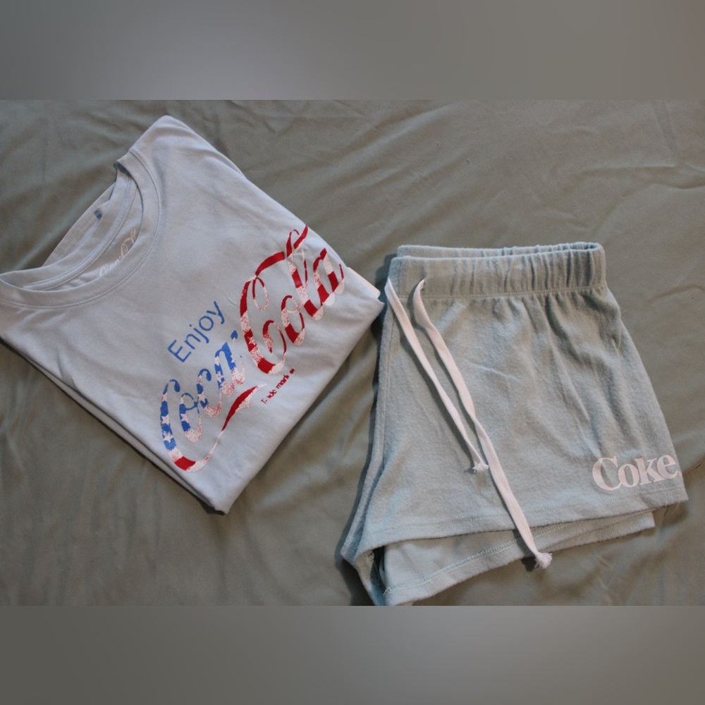 Coca Cola Set - Lucky Brand T-Shirt & Coke Shorts Size Medium Light Blue